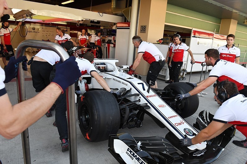 F1阿布扎比試車開啟，各隊本次主要測試2019款倍耐力輪胎